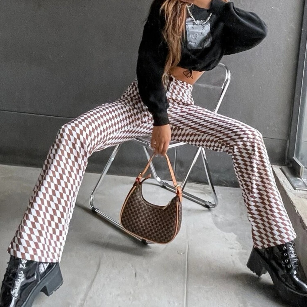 SHEIN High Waist Geo Print Pants - Size Large